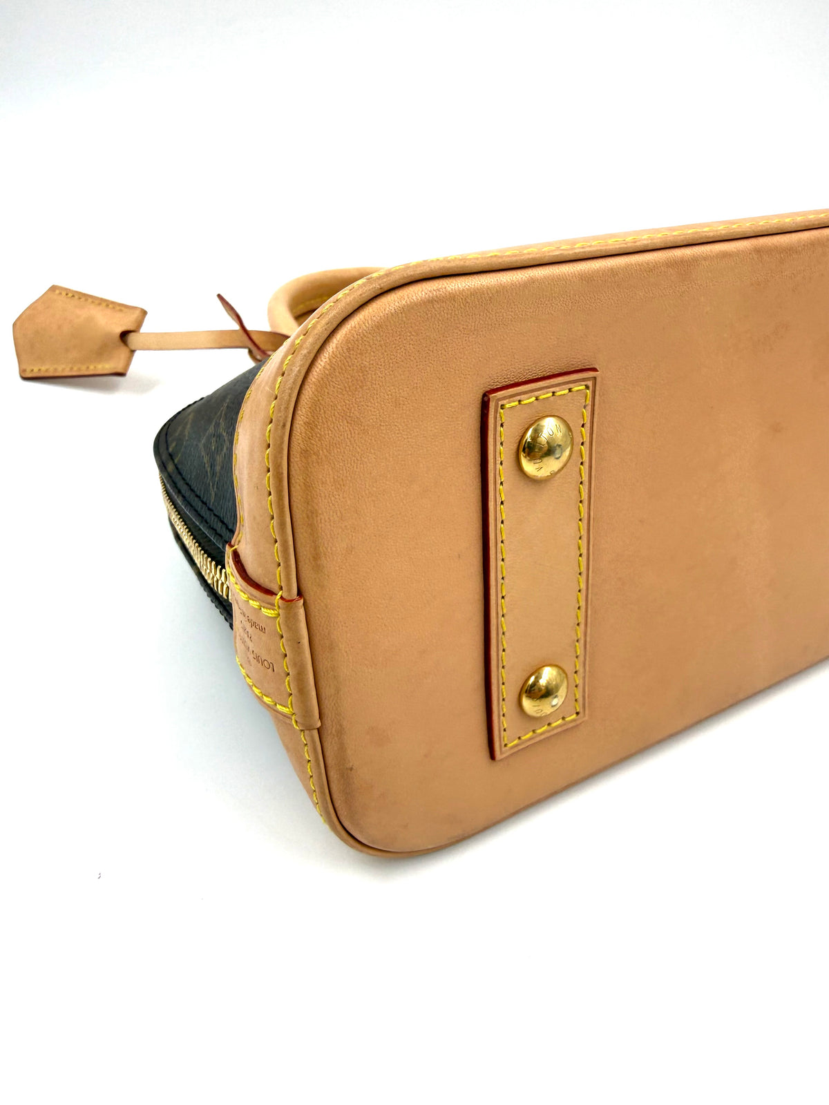 LOUIS VUITTON Alma BB Monogram Canvas