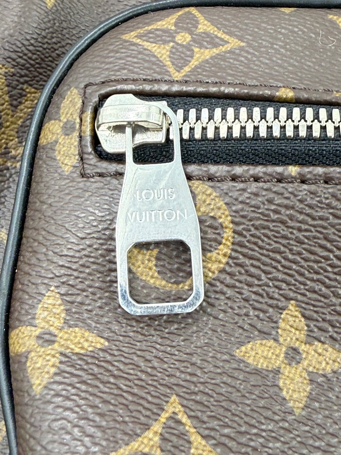 LOUIS VUITTON Josh Monogram Canvas - Clutch & Macarons - DR0230 - Clutch & Macarons - 