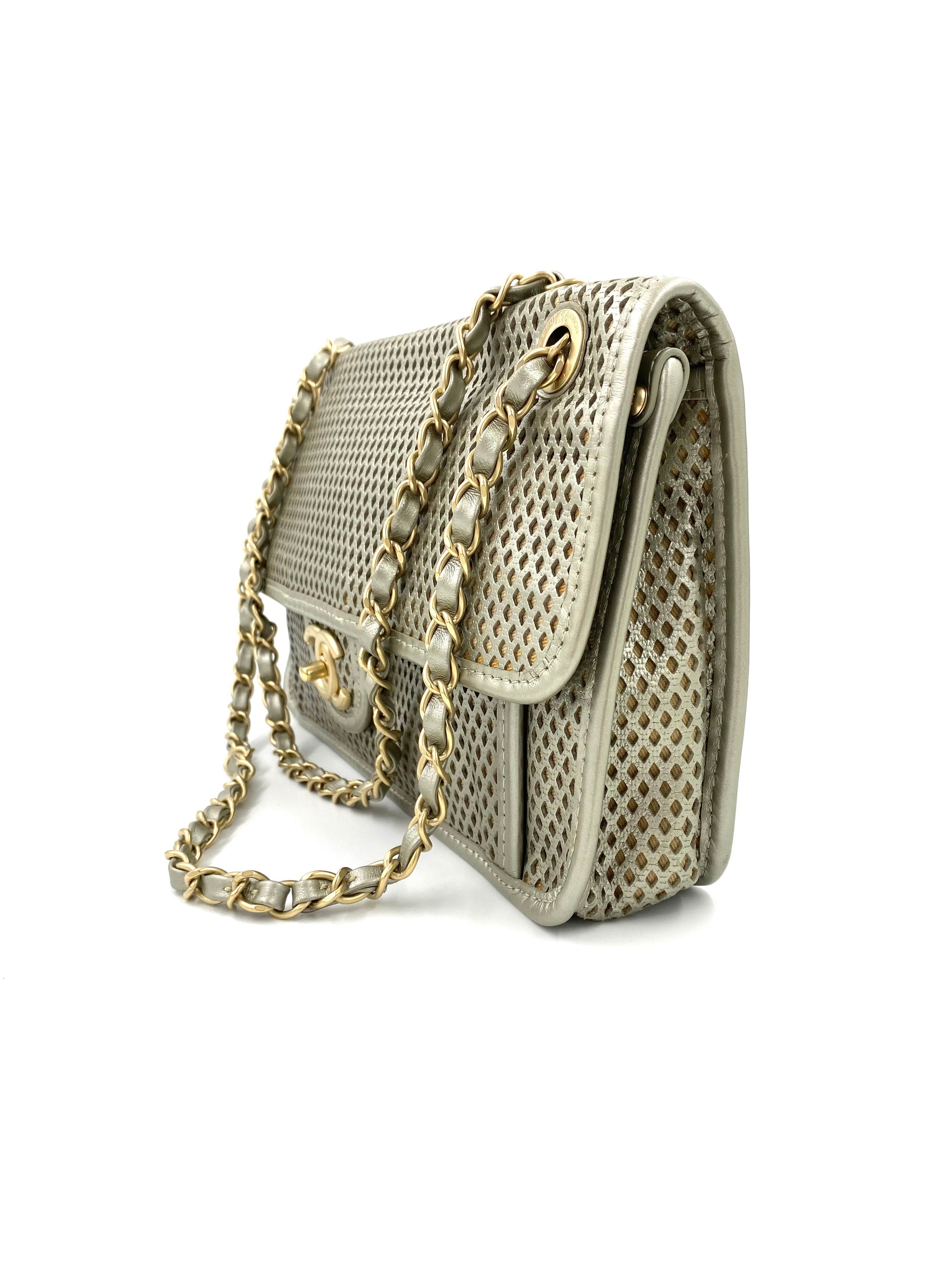 CHANEL „In the air“ Flap Bag perforated