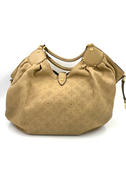 LOUIS VUITTON Mahina XL beige