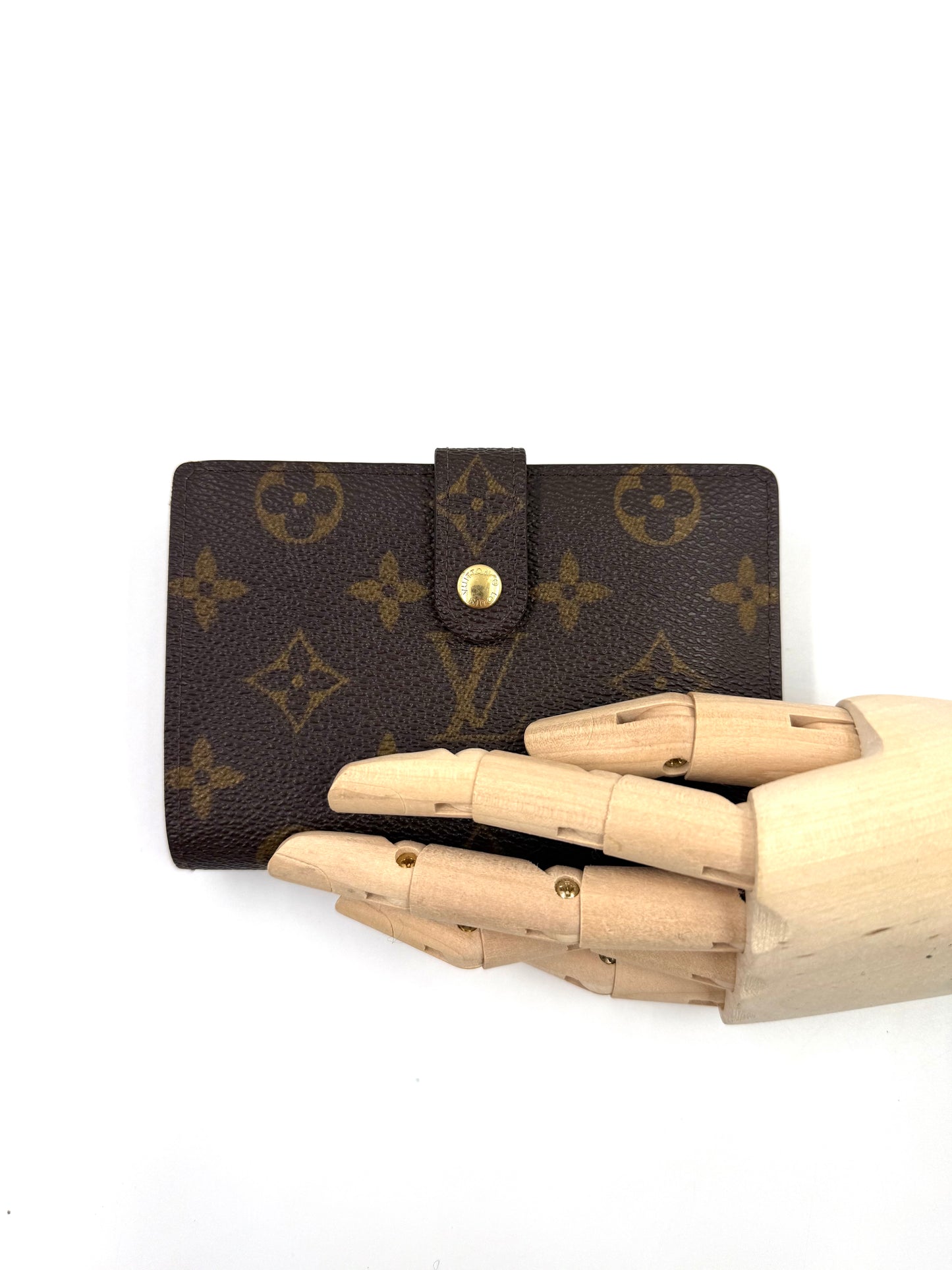 LOUIS VUITTON Viennois Monogram Canvas