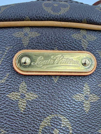 LOUIS VUITTON Montogureil Monogram Canvas
