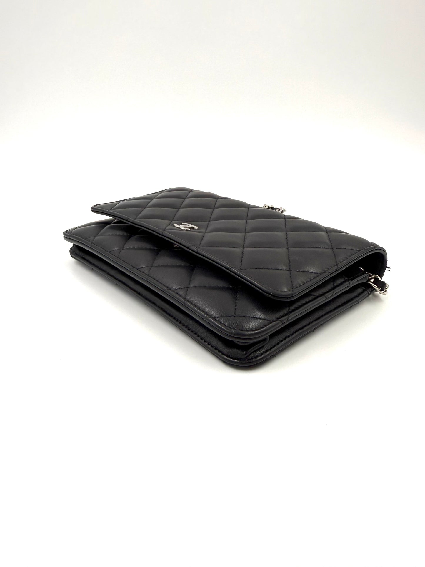 CHANEL Wallet on Chain WoC schwarz SHW