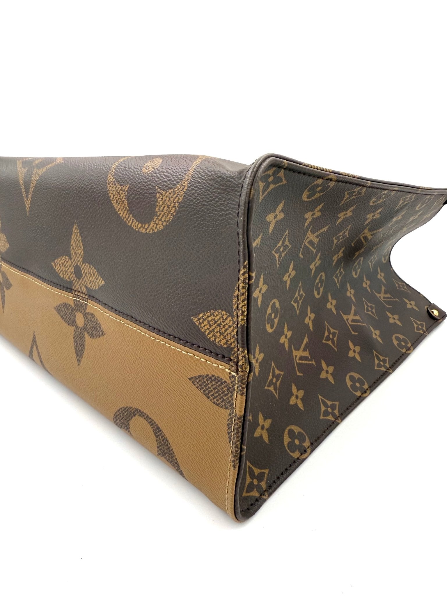 LOUIS VUITTON Onthego GM Monogram Giant - Clutch & Macarons - FL0230 - Clutch & Macarons - 