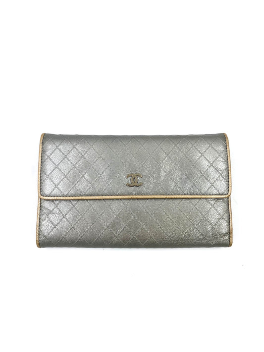 CHANEL Wallet silber