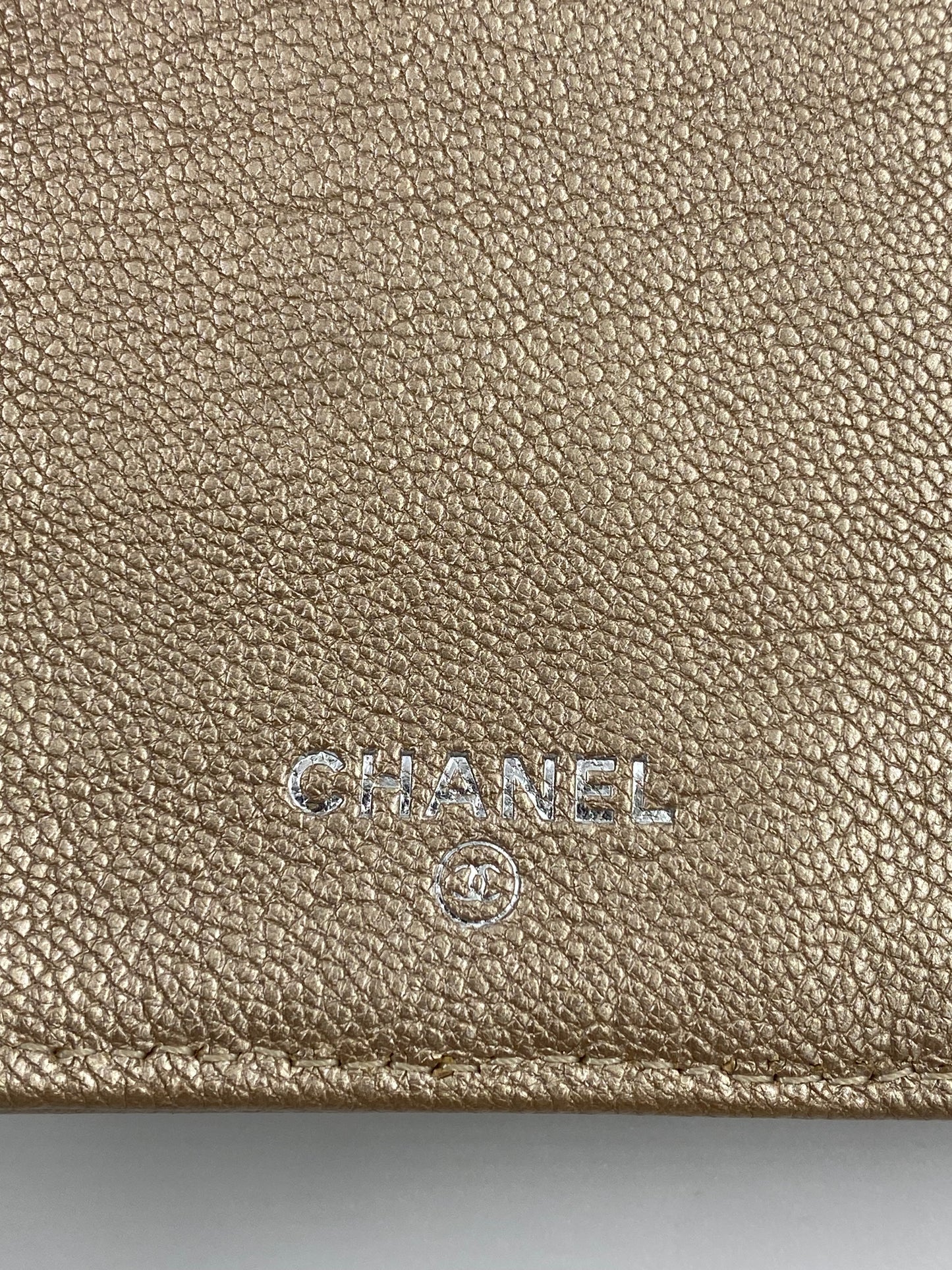 CHANEL Wallet silber