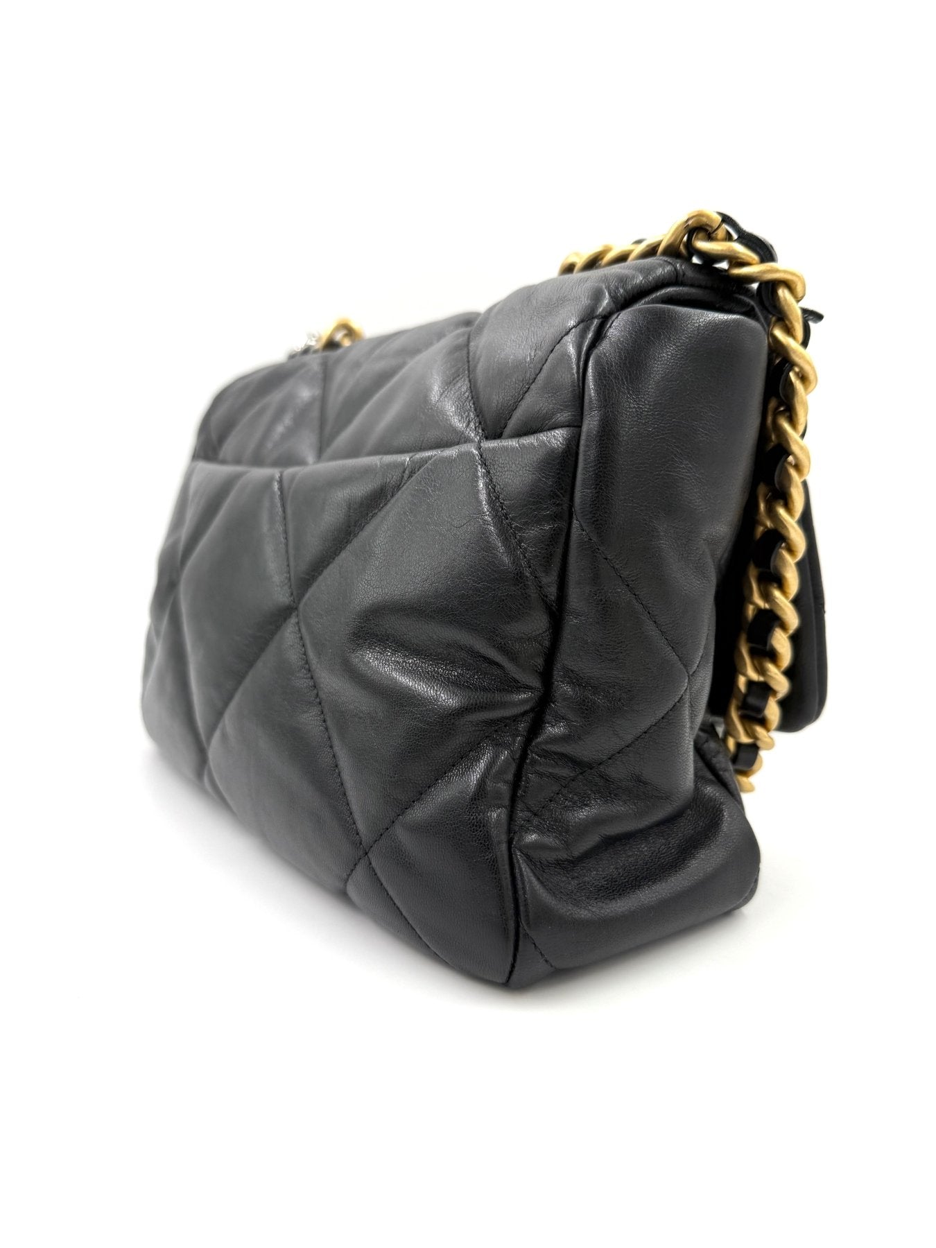 CHANEL 19 medium Ziegenleder schwarz - Clutch & Macarons - 30265077 - Clutch & Macarons - 