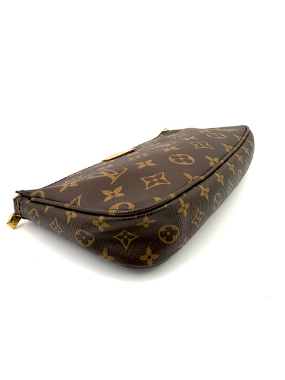 LOUIS VUITTON Multi Pochette Monogram Canvas Khaki - Clutch & Macarons - LY0241 & Chip - Clutch & Macarons - 