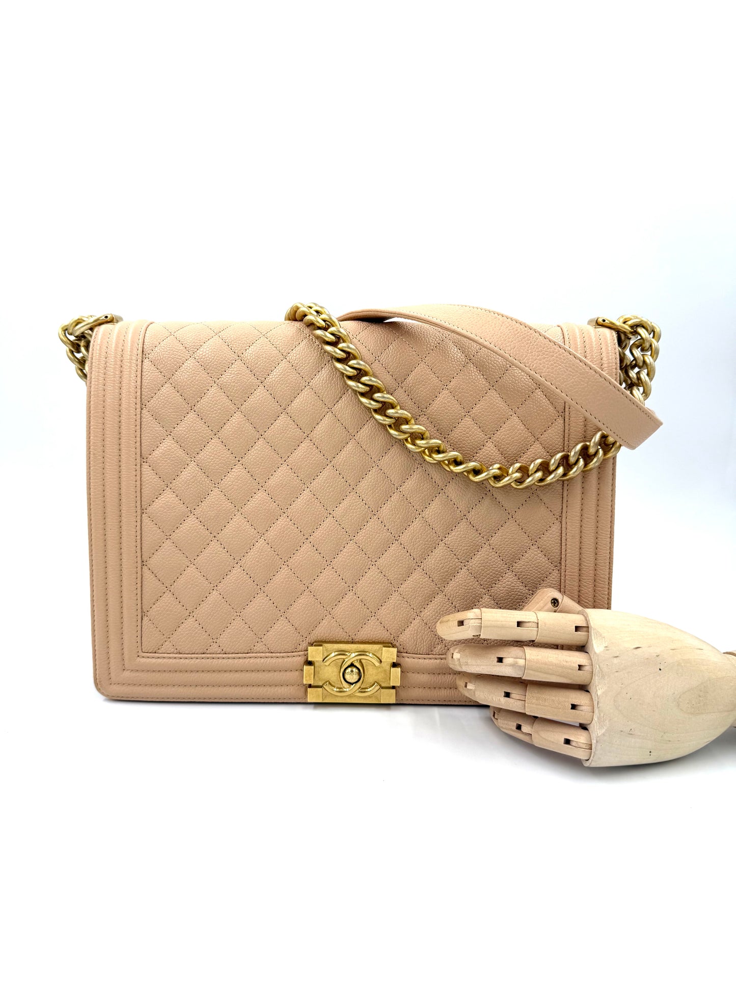 CHANEL Boy Bag large Caviar creme GHW