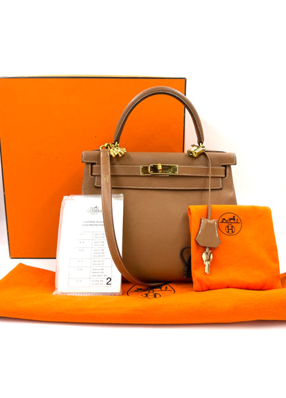 HERMÈS Kelly 28 Courchevel gold GHW