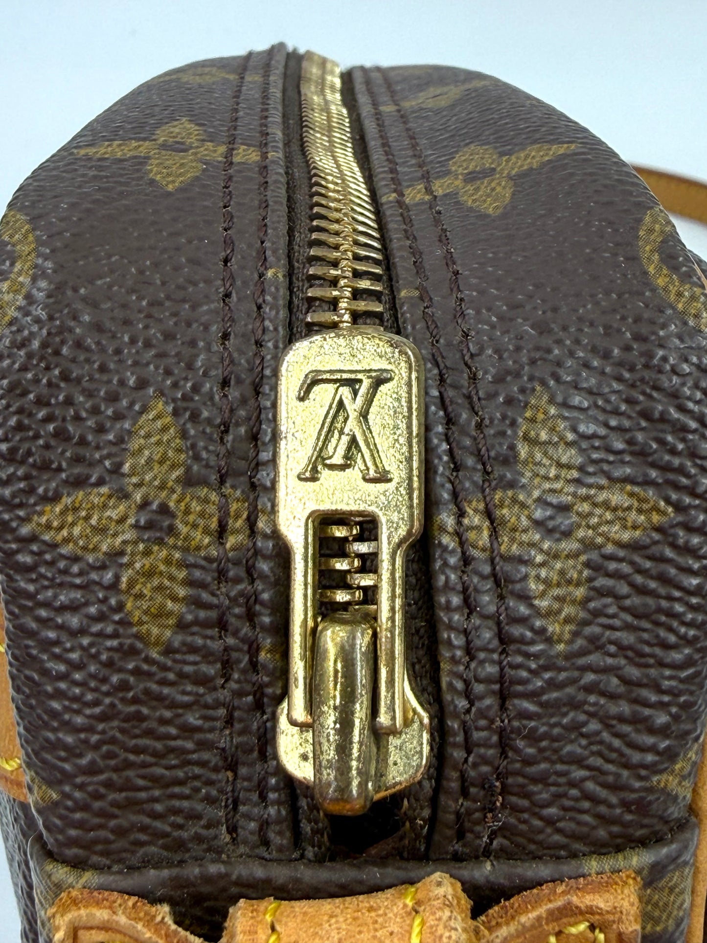 LOUIS VUITTON Jeune Fille Monogram Canvas