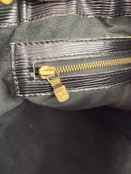 LOUIS VUITTON Noe petit Epi schwarz