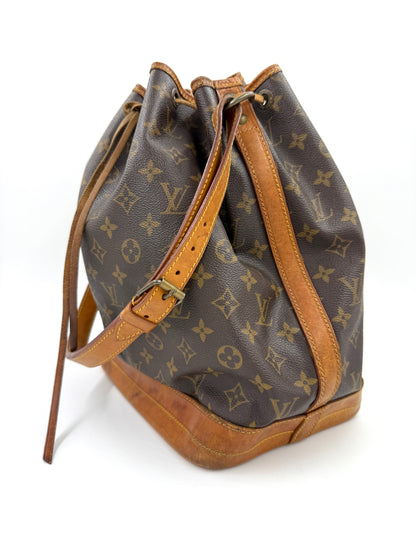 LOUIS VUITTON Noe grande Monogram Canvas