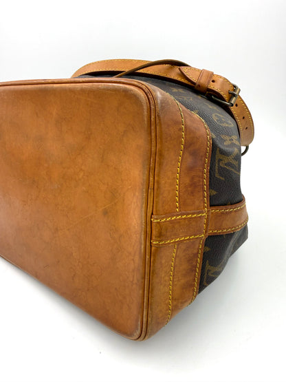 LOUIS VUITTON Noe grande Monogram Canvas