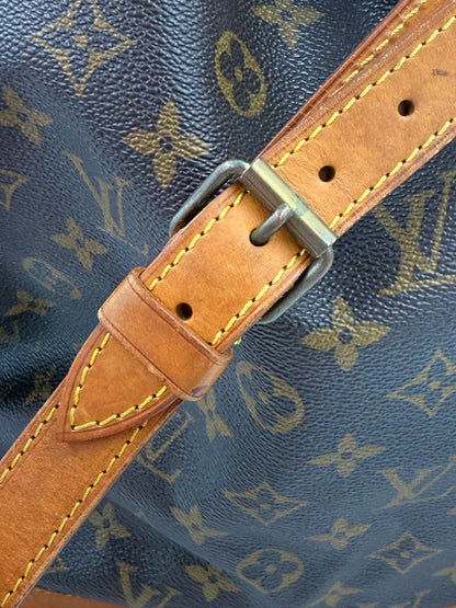 LOUIS VUITTON Noe grande Monogram Canvas
