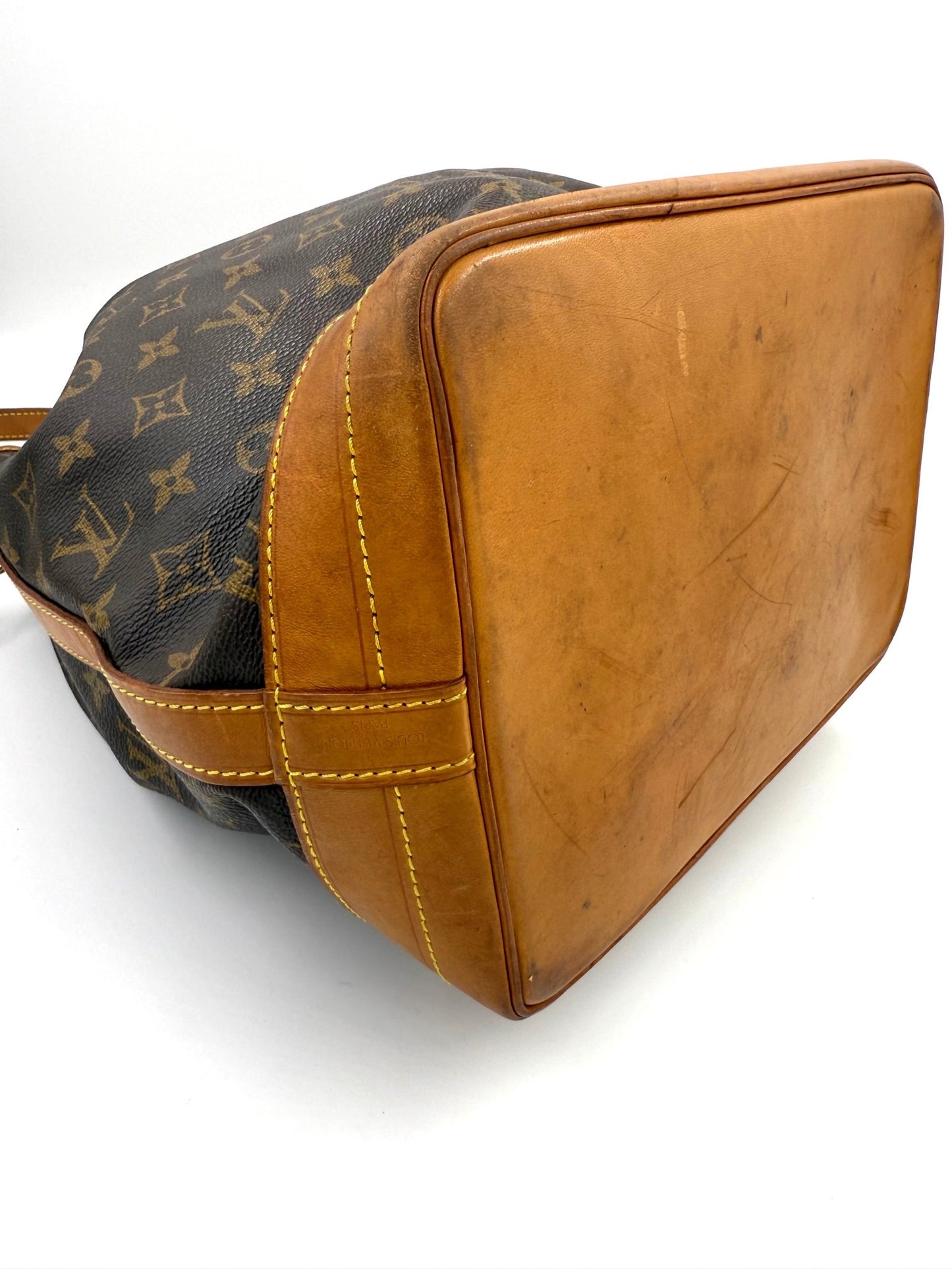 LOUIS VUITTON Noe grande Monogram - Clutch & Macarons - AR0997 - Clutch & Macarons - 