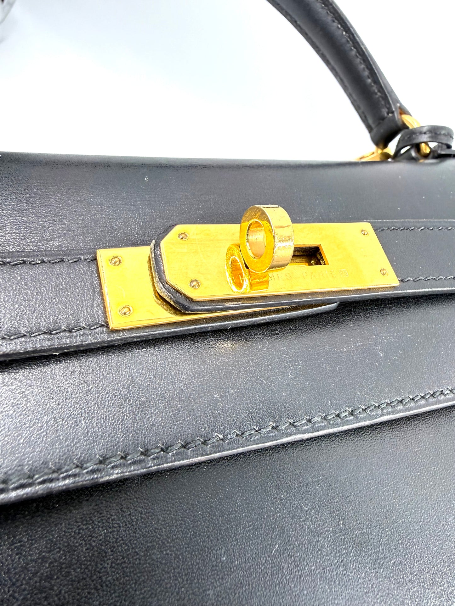 HERMÈS Kelly 32 Boxleder schwarz GHW