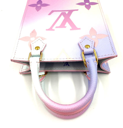 LOUIS VUITTON Petit Sac Plat „Spring in the City“ - Clutch & Macarons - Chip - Clutch & Macarons - 