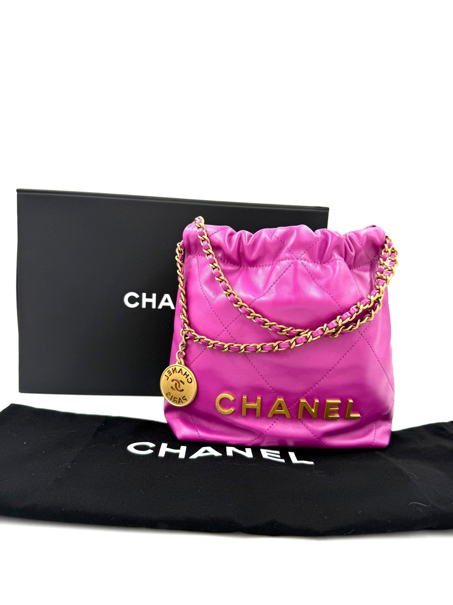 CHANEL 22 Mini pink - Clutch & Macarons - AU42E1H9 - Clutch & Macarons - 