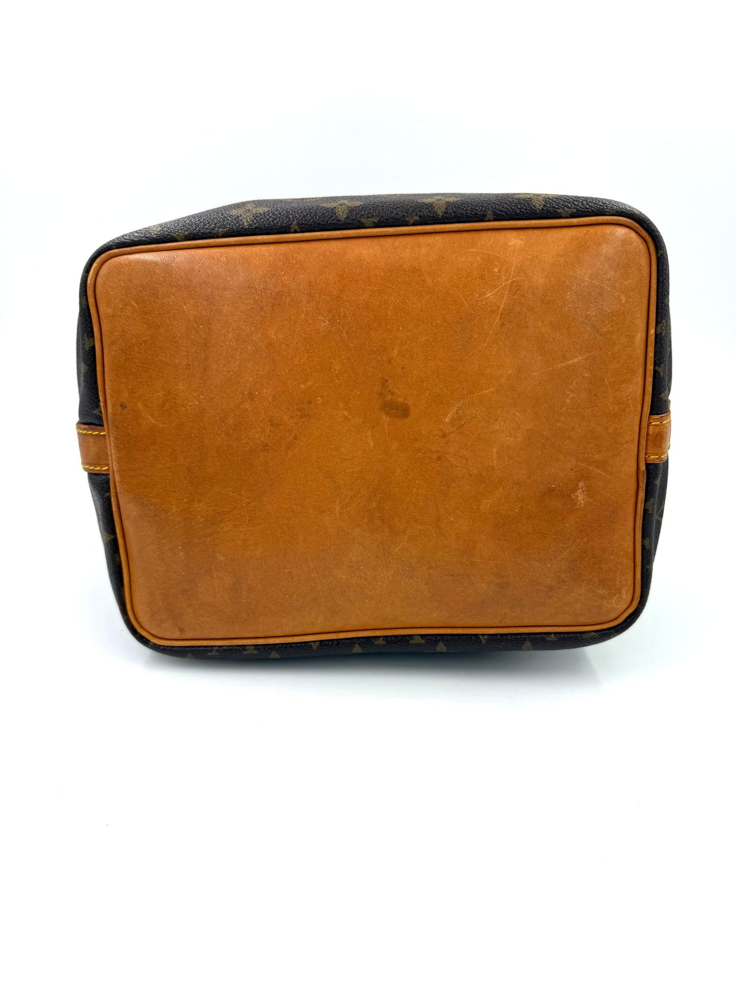 LOUIS VUITTON Noe petit Monogram Canvas