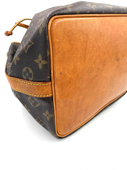 LOUIS VUITTON Noe petit Monogram Canvas