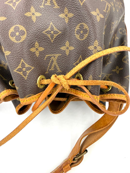 LOUIS VUITTON Noe petit Monogram Canvas