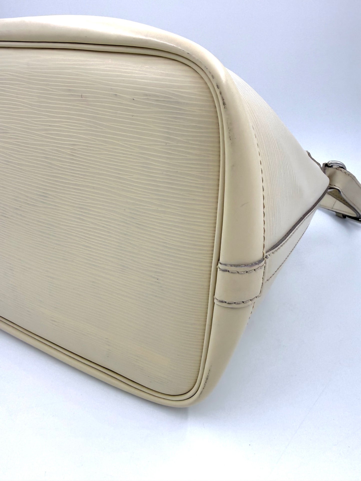 LOUIS VUITTON Noe petit Epi elfenbein