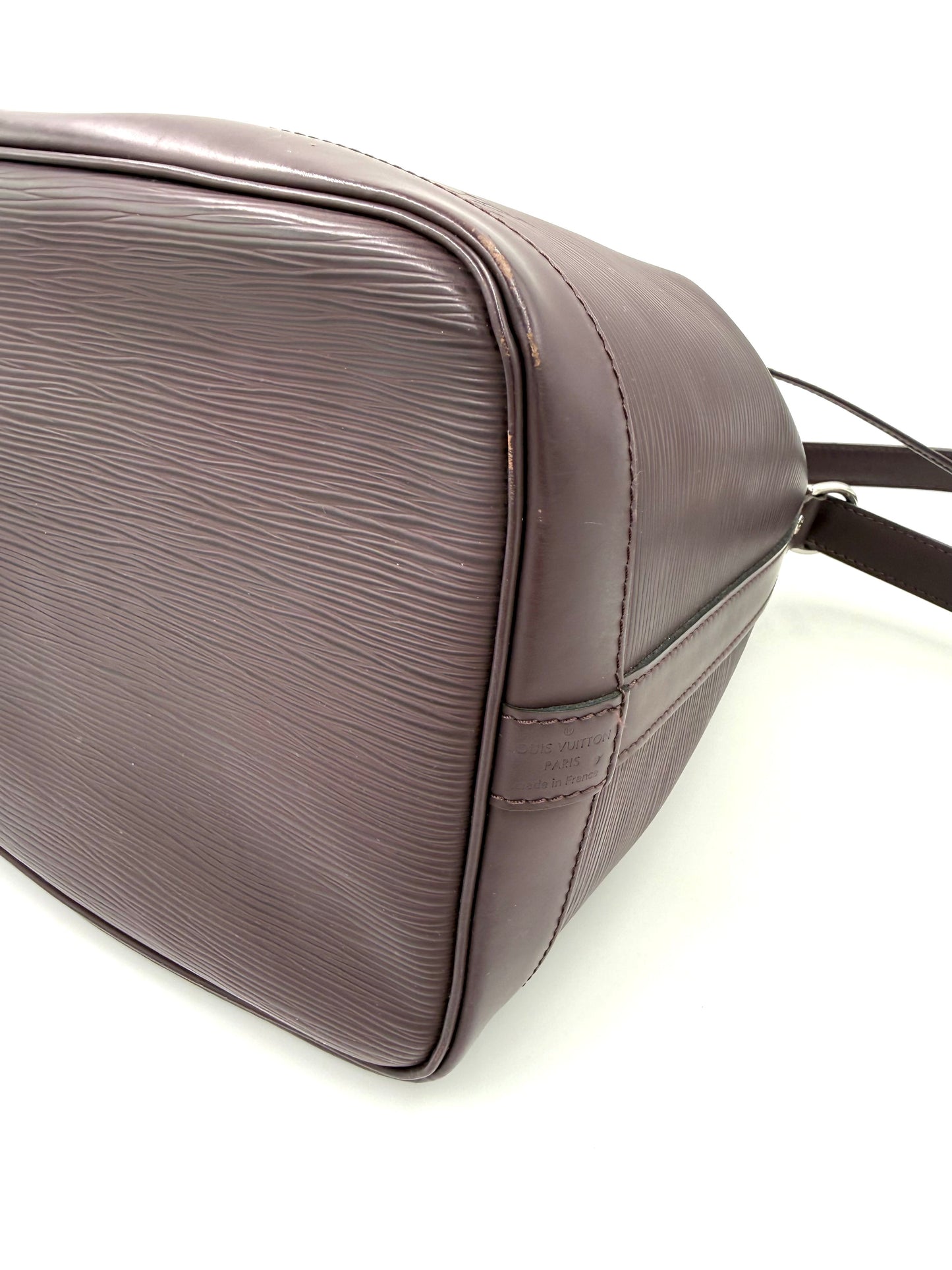 LOUIS VUITTON Noe petit Epi Quetsche