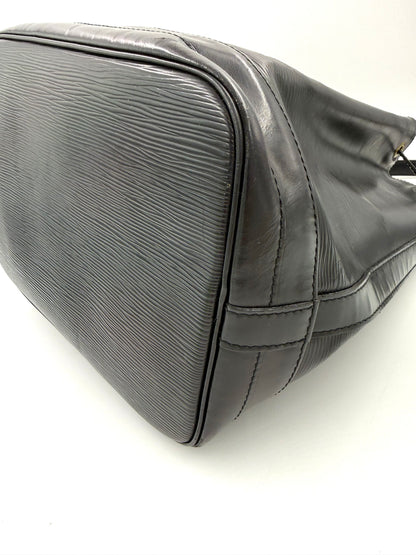 LOUIS VUITTON Noe grande Epi schwarz