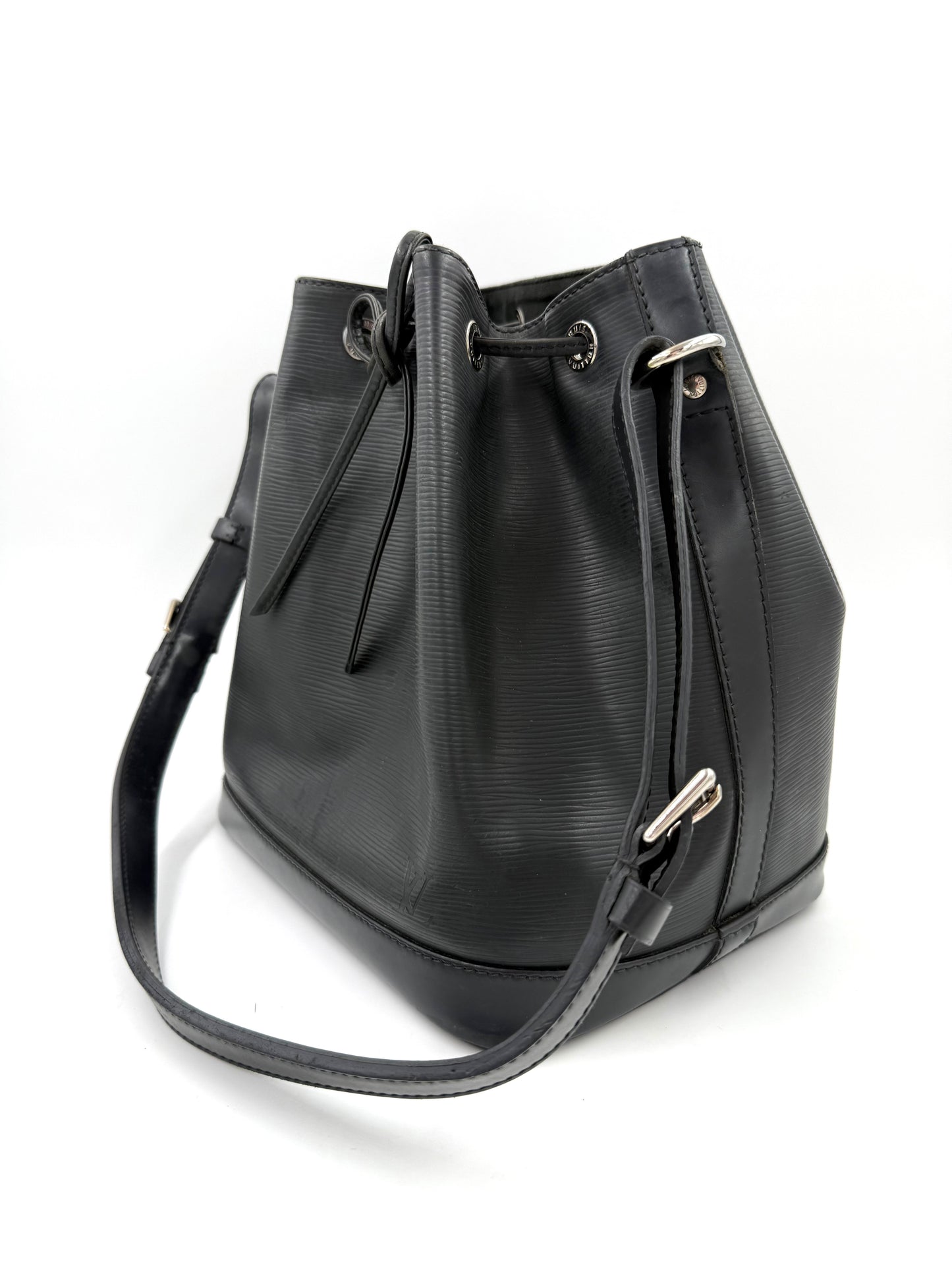 LOUIS VUITTON Noe petit Smooth Epi schwarz