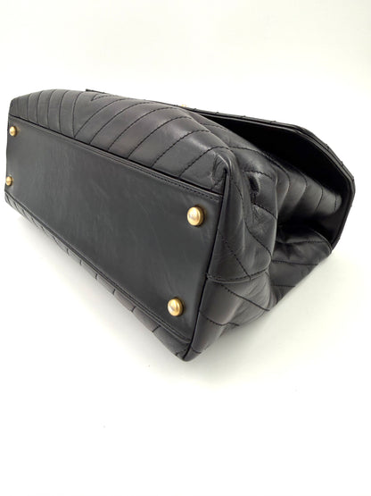 CHANEL Top Handle Jumbo schwarz Lammleder