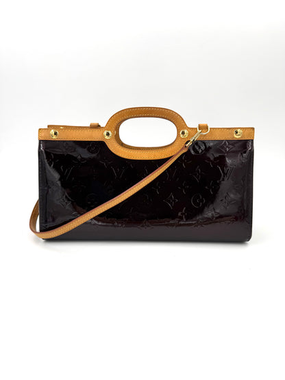 LOUIS VUITTON Roxbury Mongoram Vernis Amarante