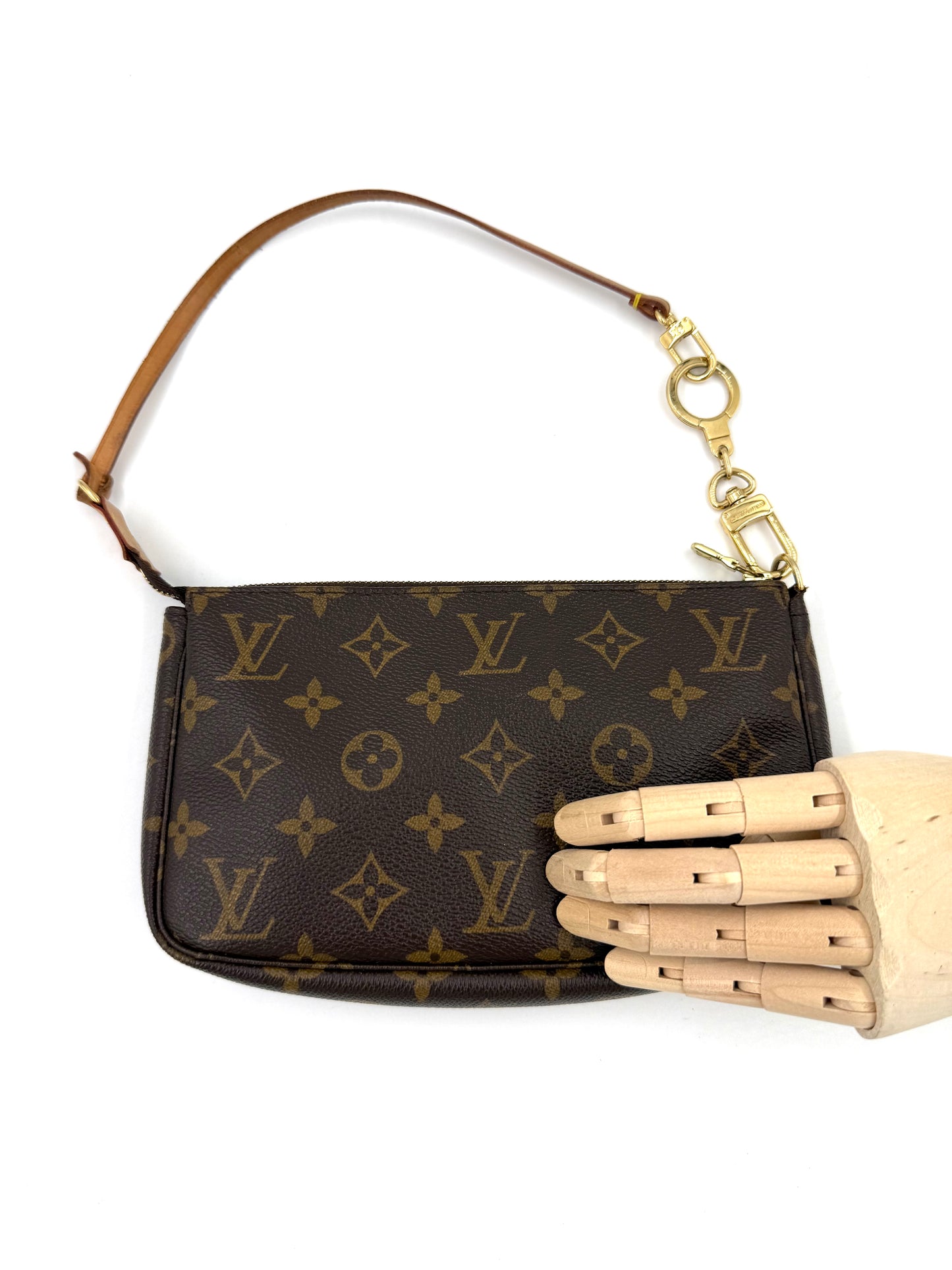 LOUIS VUITTON Pochette Accessoires Monogram Canvas