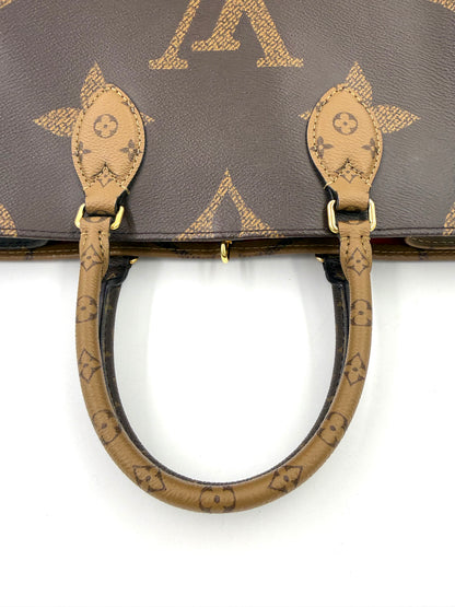 LOUIS VUITTON Onthego MM Monogram Giant Reverse