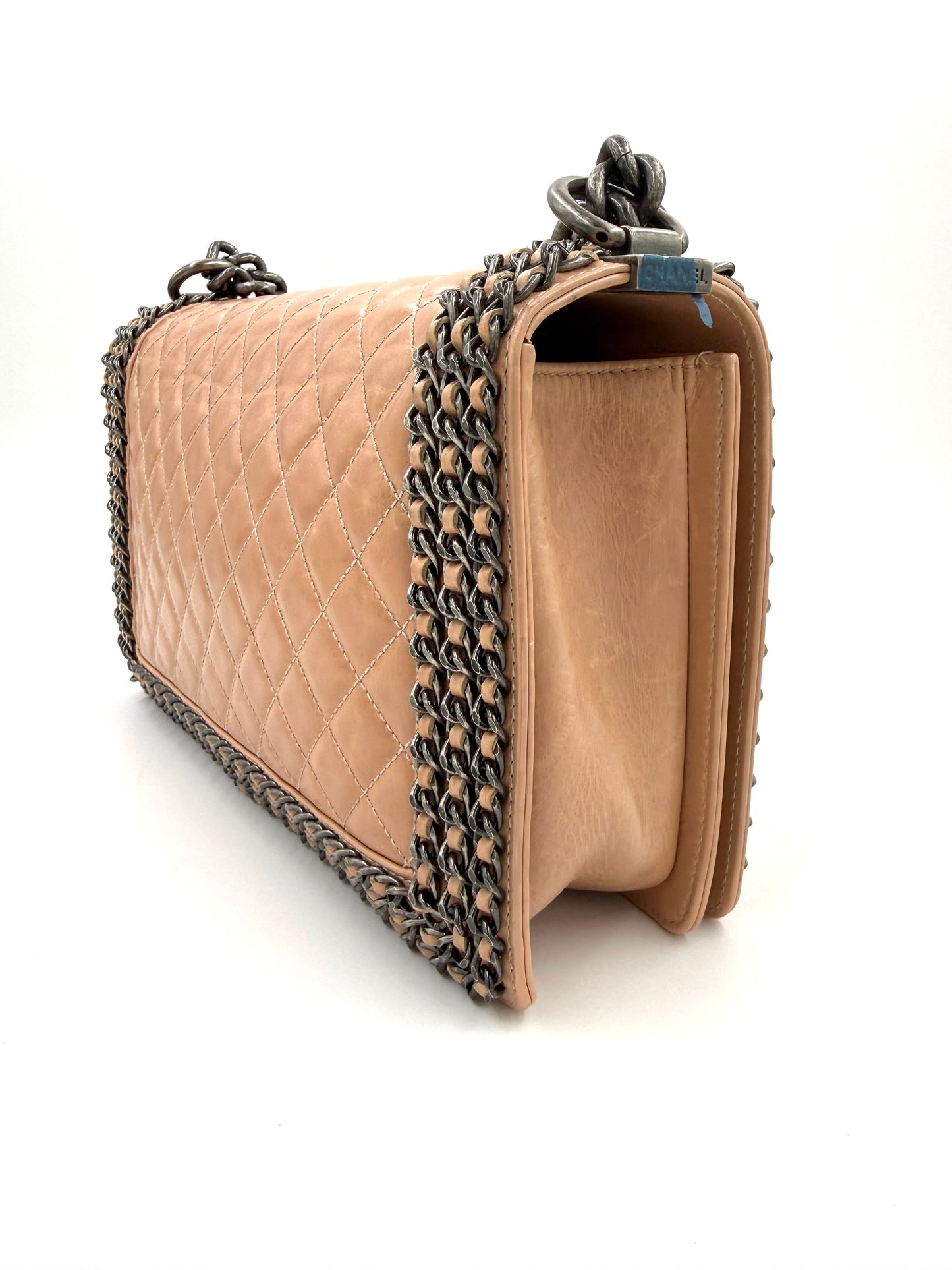 CHANEL Boy Bag medium rosé SHW