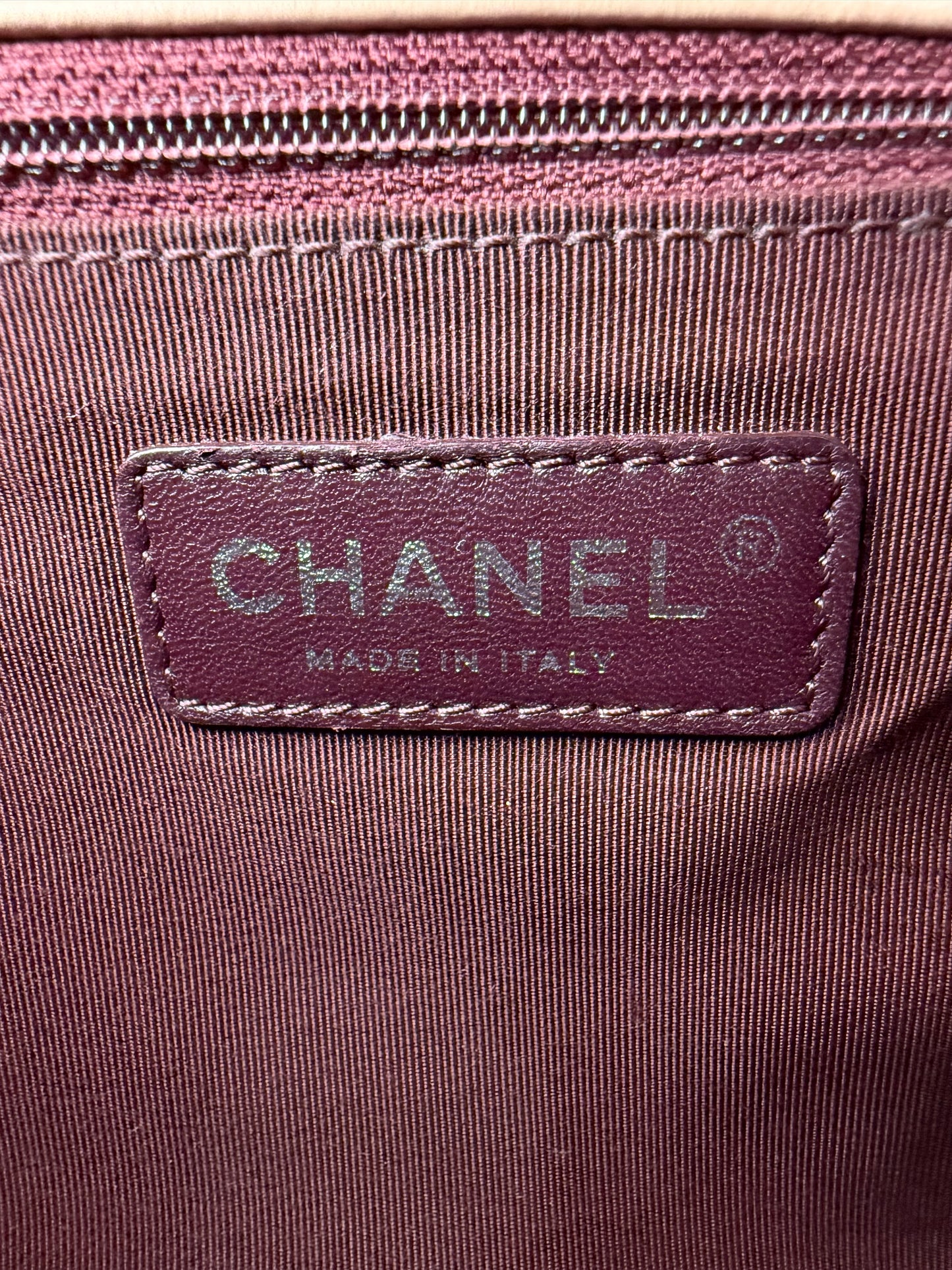 CHANEL Boy Bag medium rosé SHW