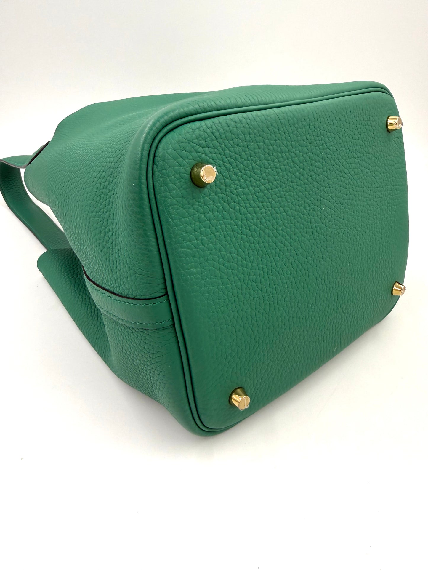 HERMÈS Picotin 22 Lock grün GHW