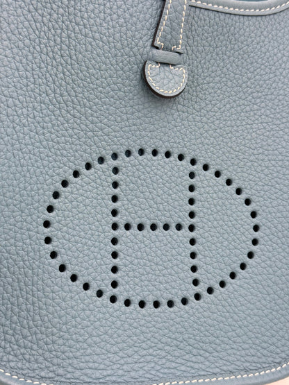 HERMÈS Mini Evelyne 16 New Blue Jean GHW