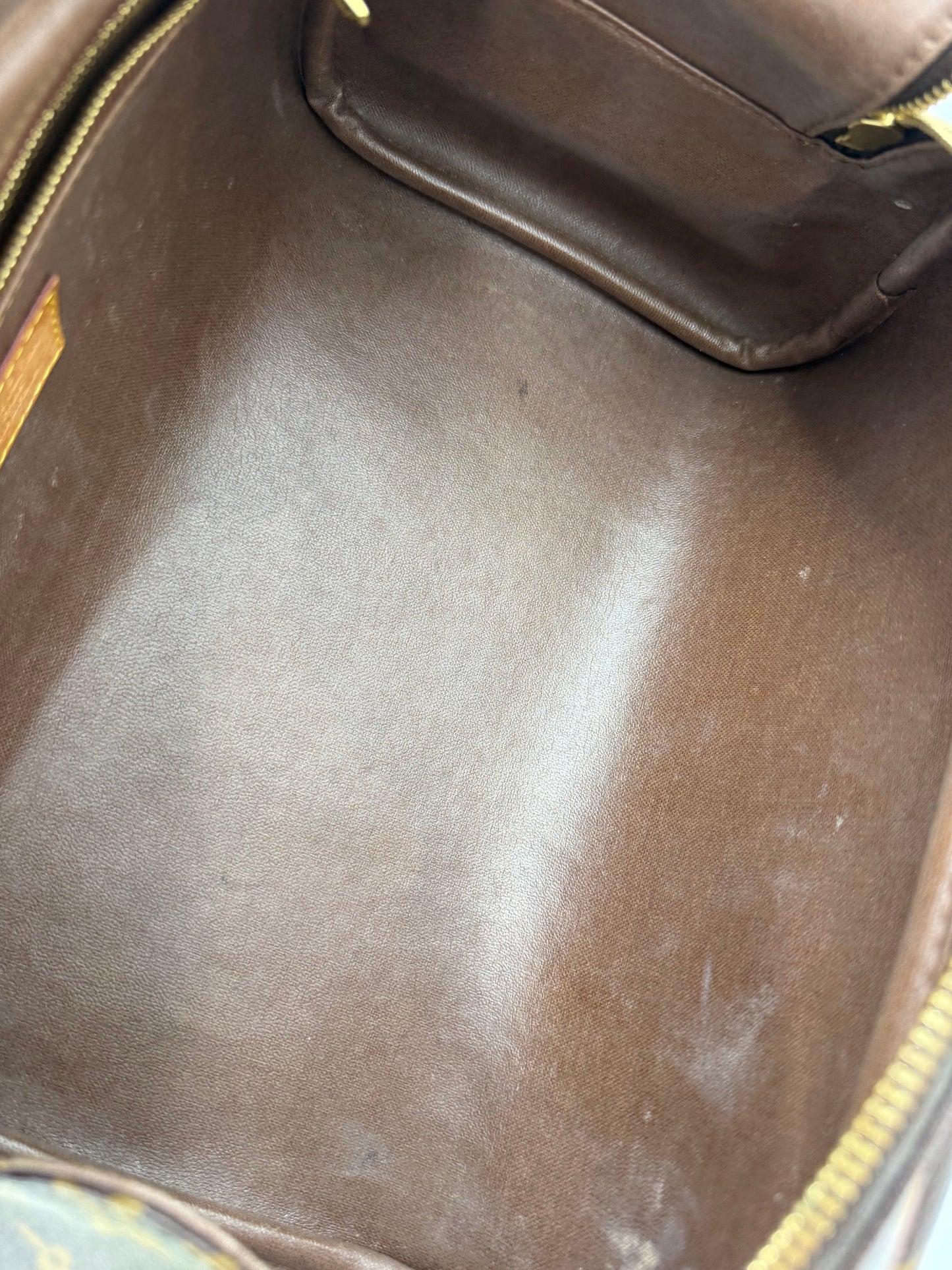 LOUIS VUITTON Dopp Kit Poch Toilette Monogram Canvas