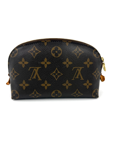 LOUIS VUITTON Pochette Cosmetique Monogram Canvas