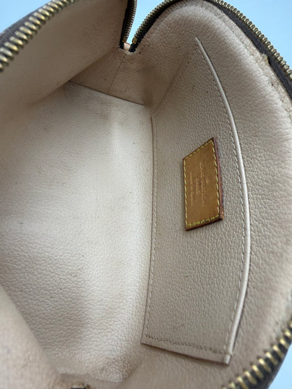 LOUIS VUITTON Pochette Cosmetique Monogram Canvas