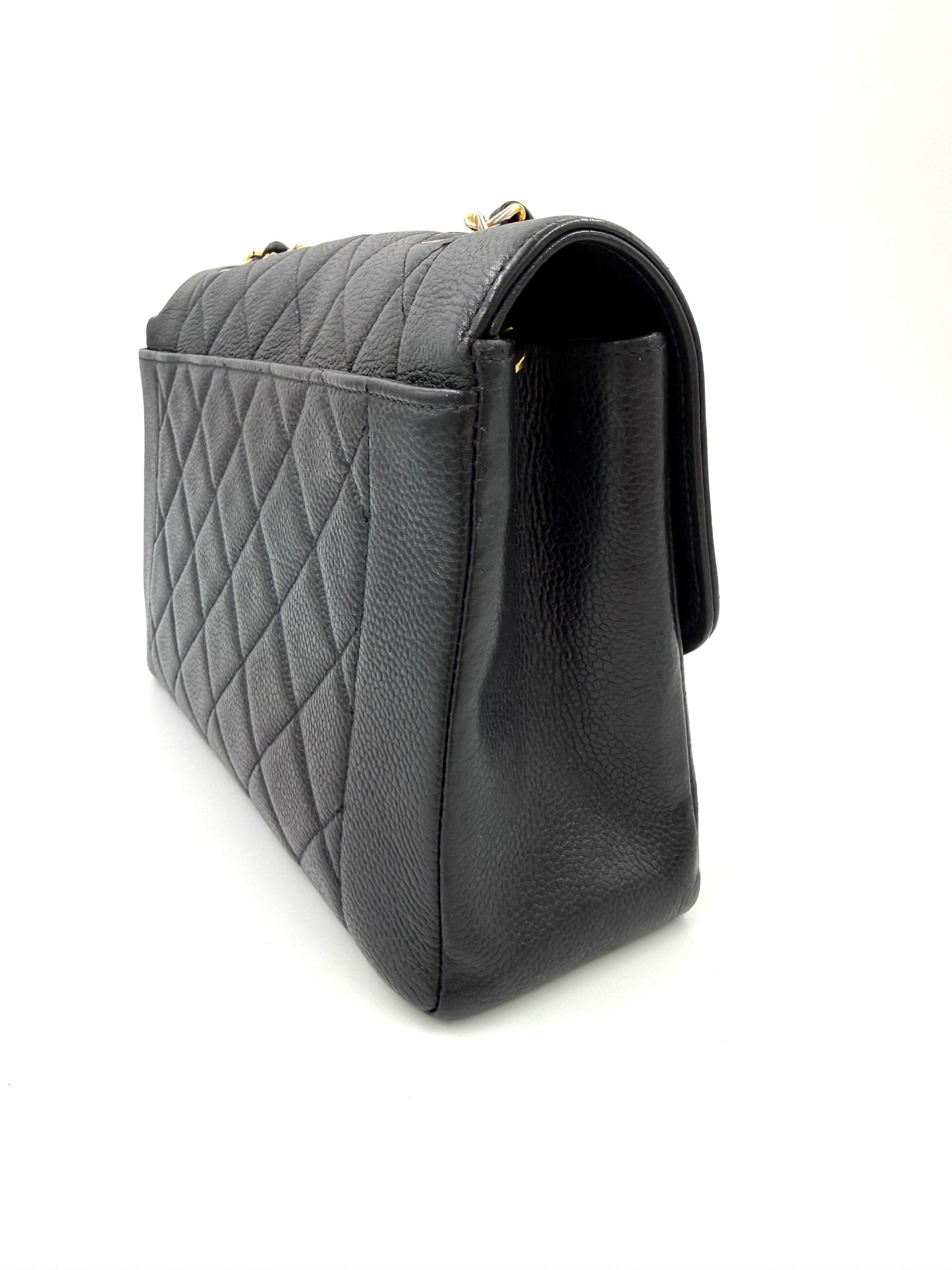 CHANEL Diana medium Caviar schwarz GHW