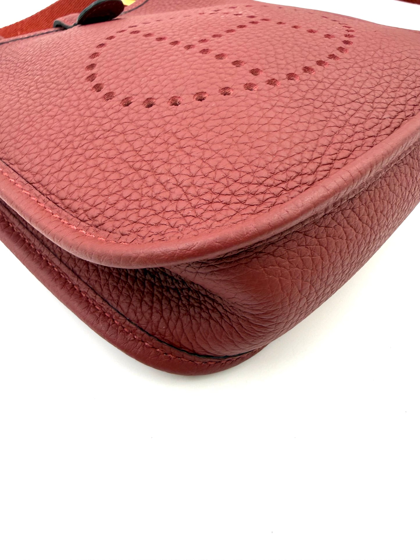 HERMÈS Evelyne 16 Clemence Rouge H GHW