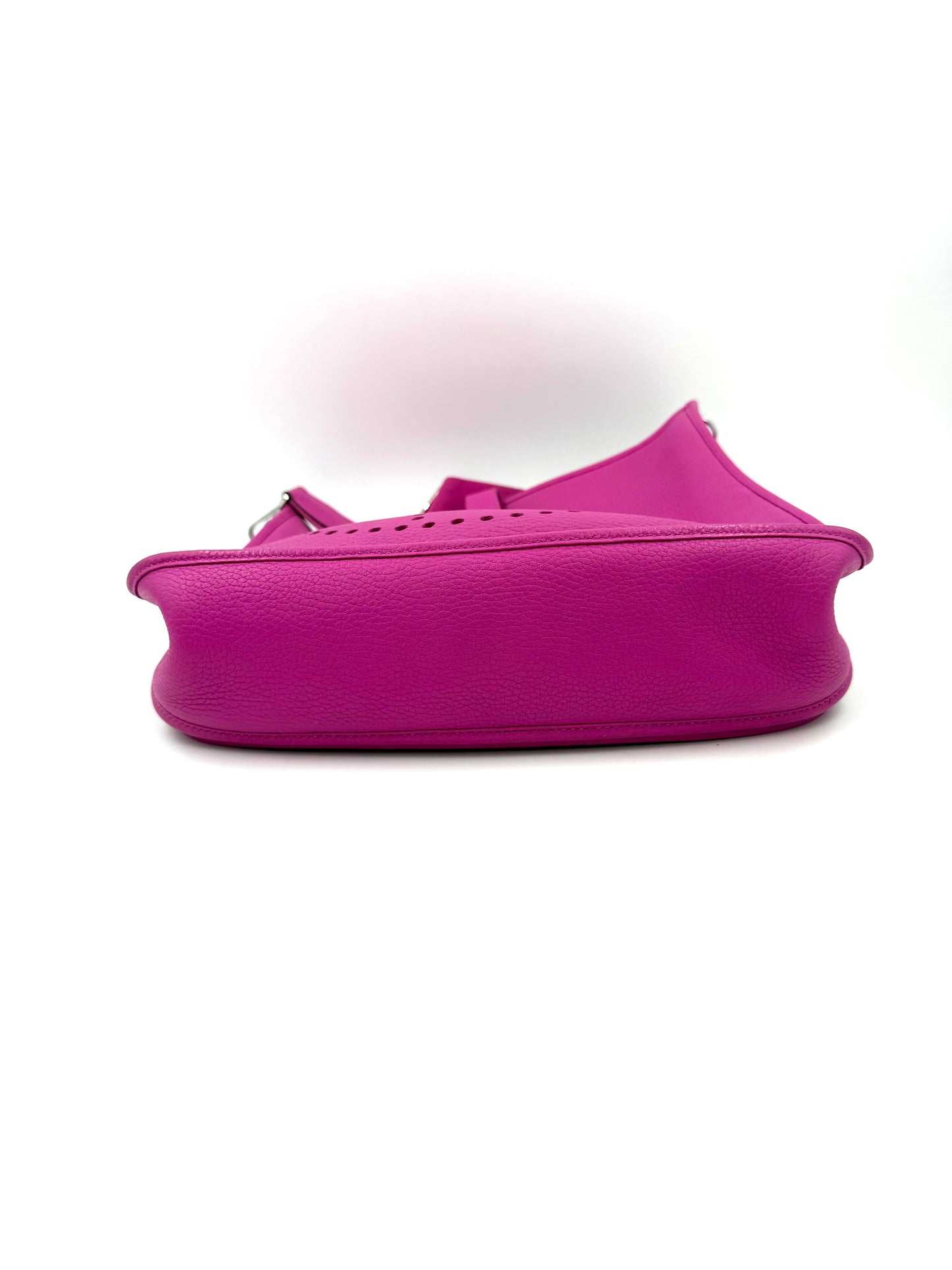 HERMÈS Evelyne 33 pink PHW