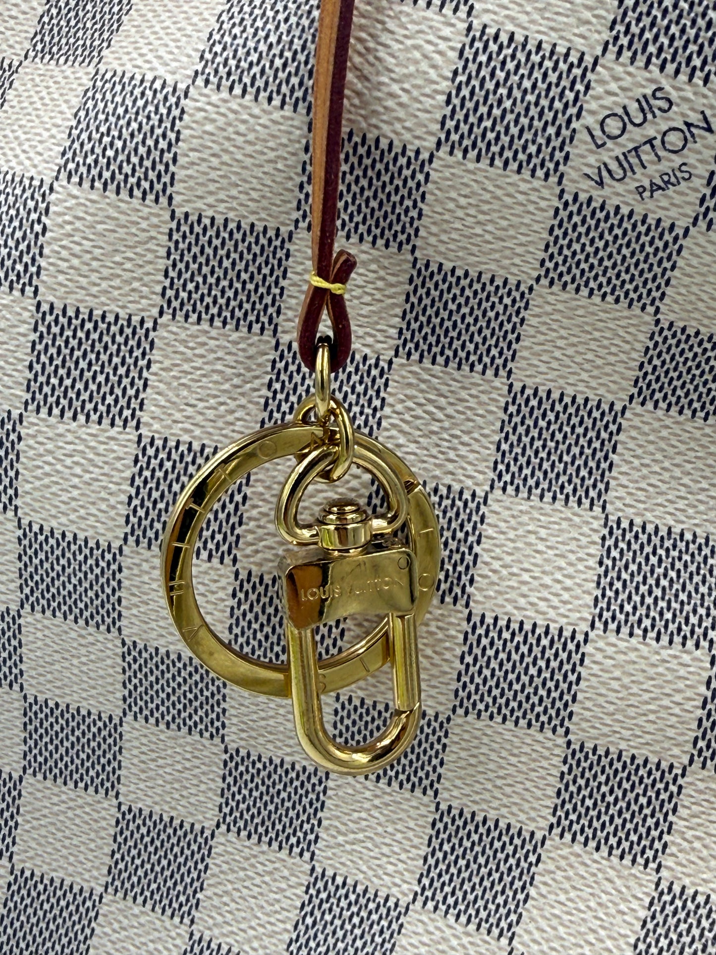 LOUIS VUITTON Artsy MM Damier Azur