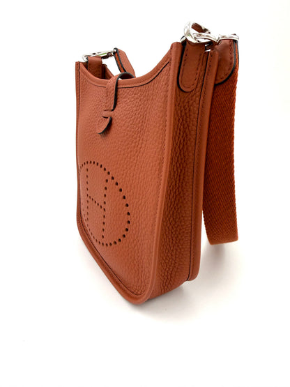 HERMÈS Evelyne 16 Clemence PHW