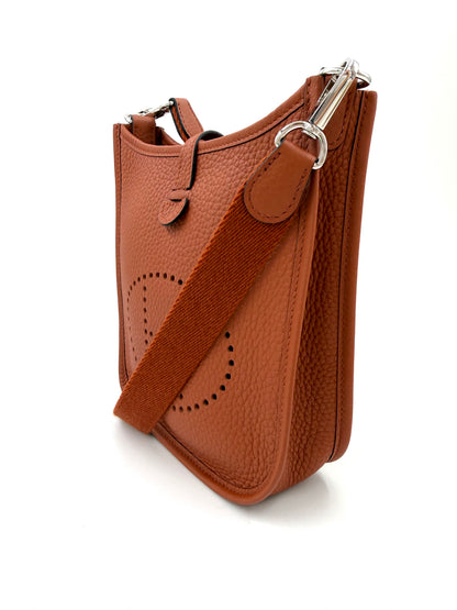 HERMÈS Evelyne 16 Clemence PHW