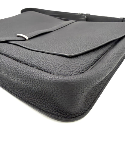 HERMÈS Steve Light Messenger Togo schwarz PHW