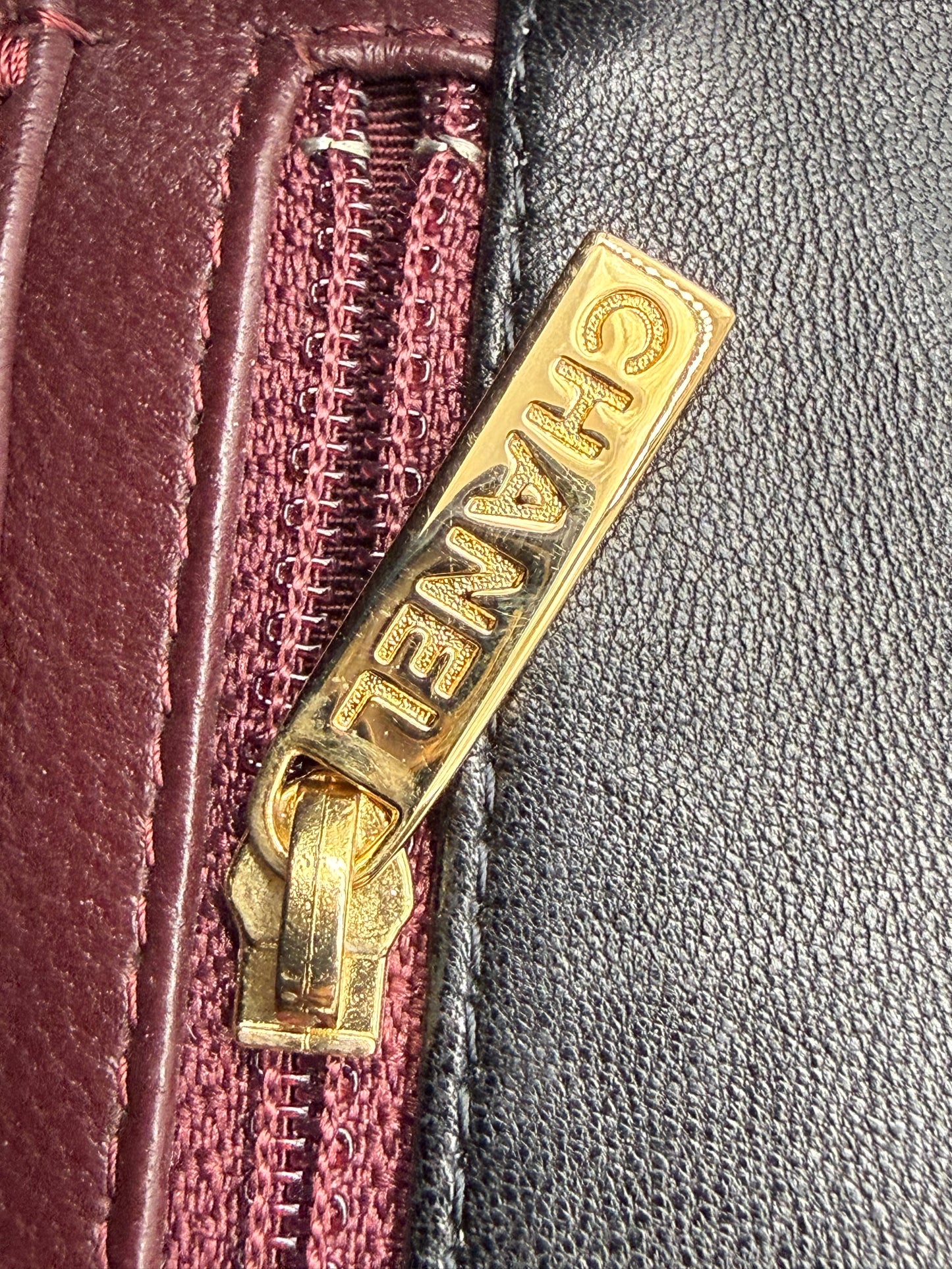 CHANEL Timeless Single Flap Maxi schwarz Lammleder GHW