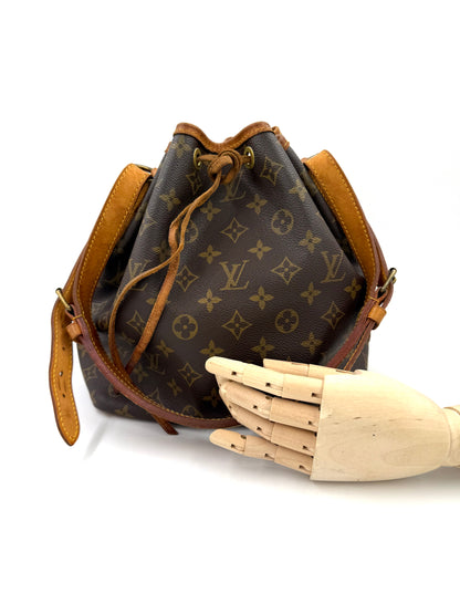 LOUIS VUITTON Noe petit Monogram Canvas
